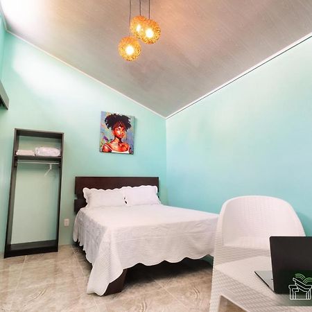 Hospedaje Barrantes Coto Brus Ngoại thất bức ảnh